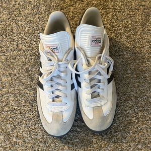 Adidas samba